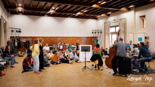 Limoges'Hop festival 2022

Partage libre avec le crédit et la citation (@lightexmachina) de l'auteur pour tout usage non promotionnel et non commercial.

© Alexandre - LIGHT EX MACHINA 2022, tous droits réservés.